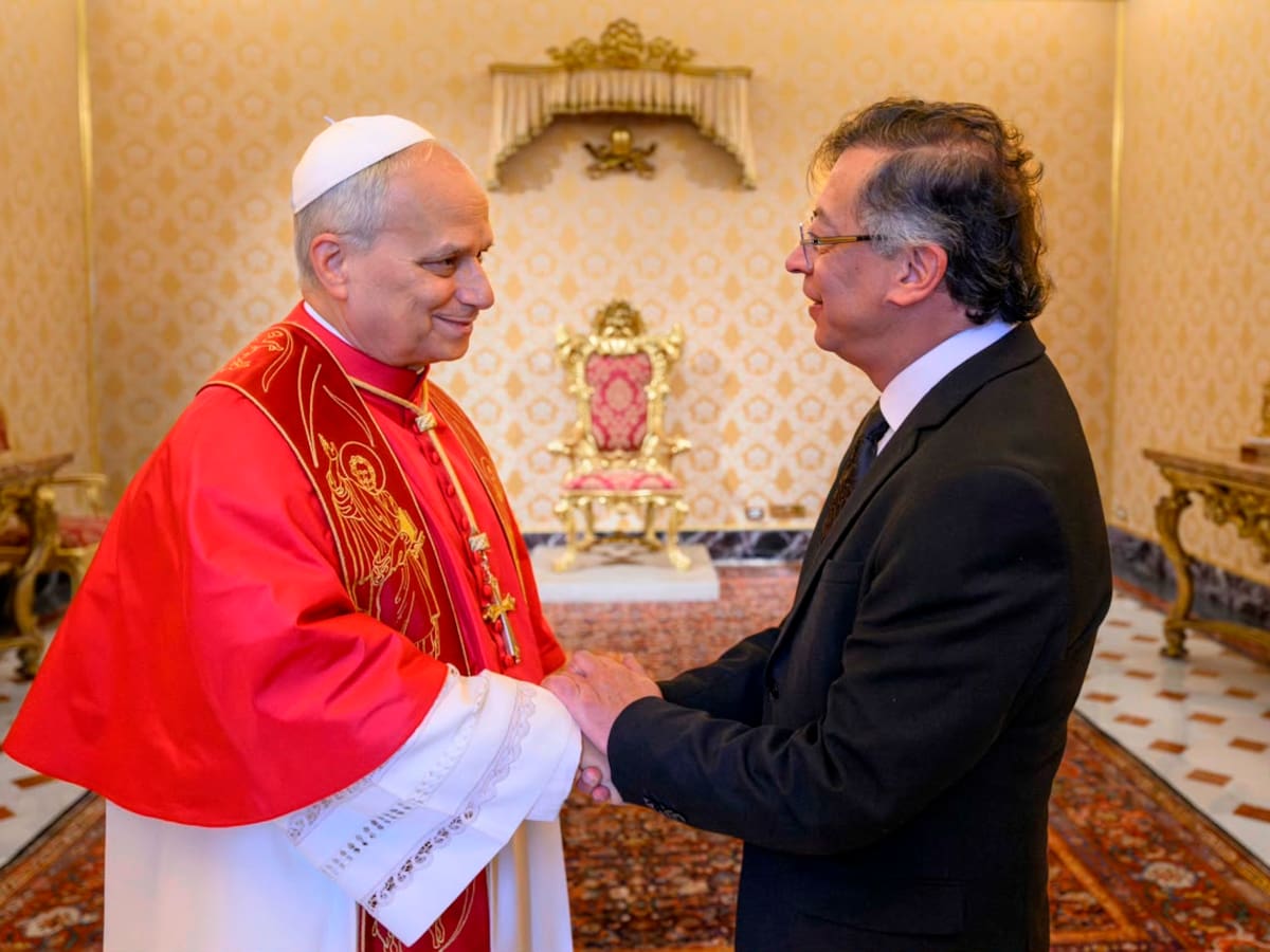 El presidente Petro habló de la situación en Colombia y Latinoamérica en su visita al papa León XIV