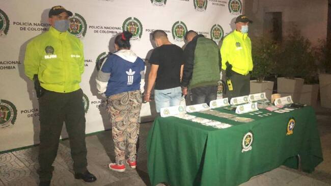 Capturados por presunto tráfico de estupefacientes en Manizales.