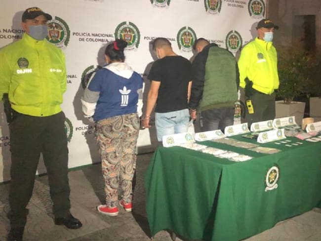 Capturados por presunto tráfico de estupefacientes en Manizales.