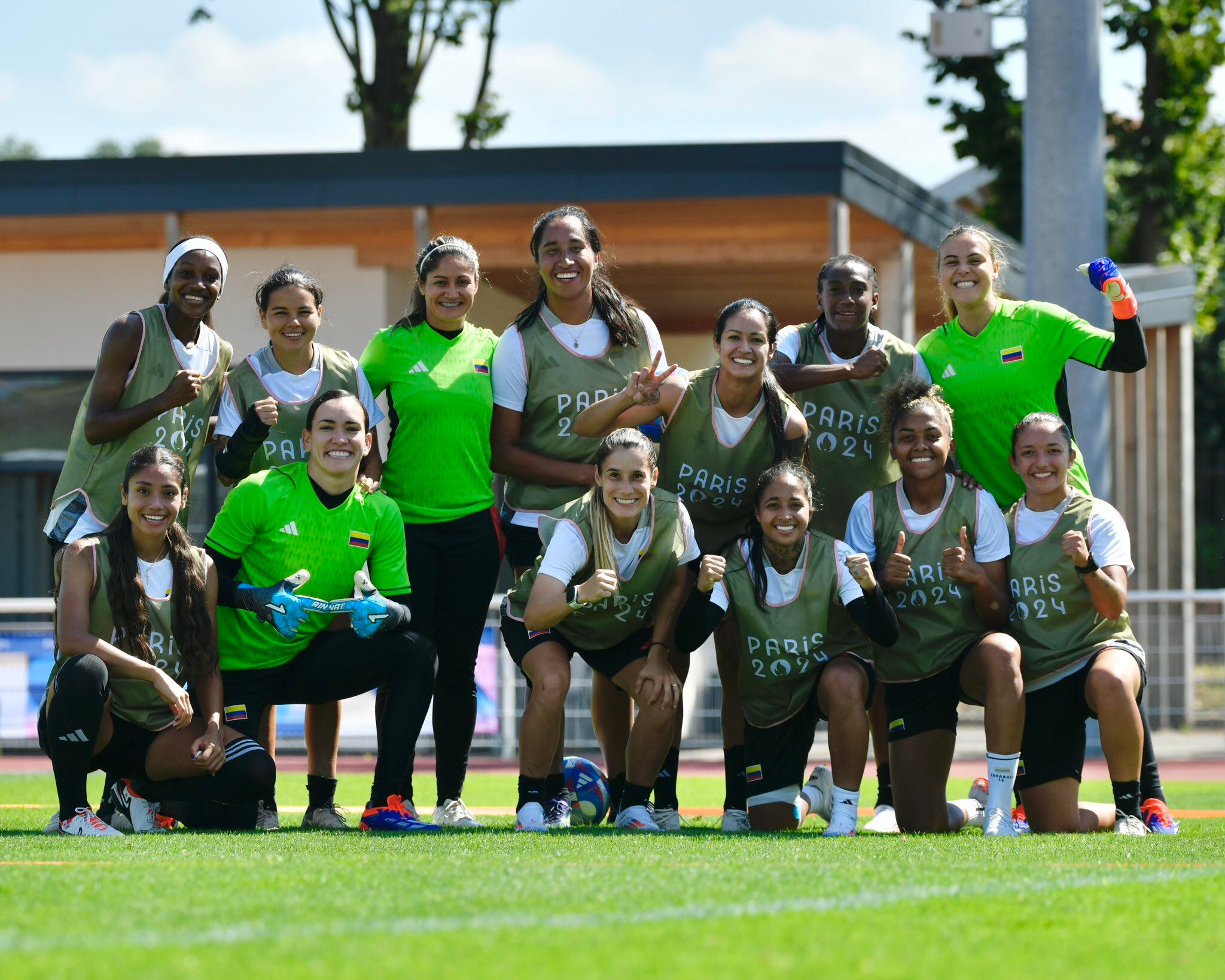 Selección colombia entrenamiento/ @FCFSeleccionCol