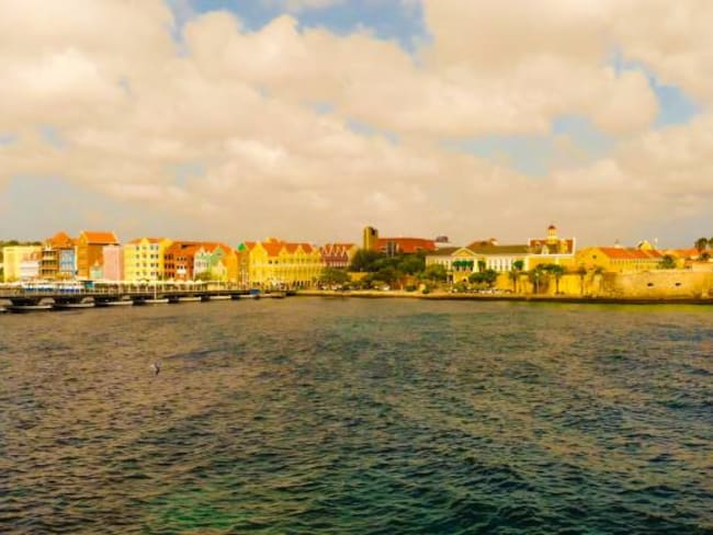 Curaçao: entre la adrenalina en tierra y la paz en el mar