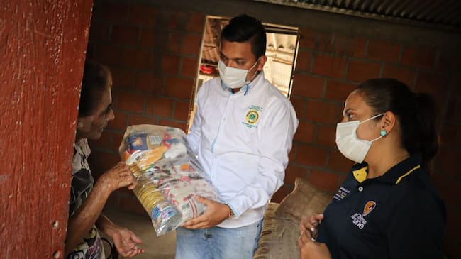 Ayudas humanitarias familias afectadas por la ola invernal