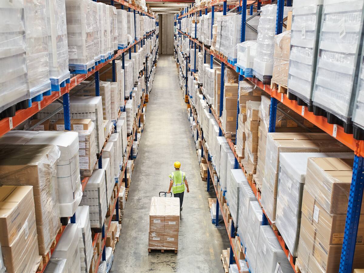 Importaciones en noviembre presentaron una reducción del 14.5%