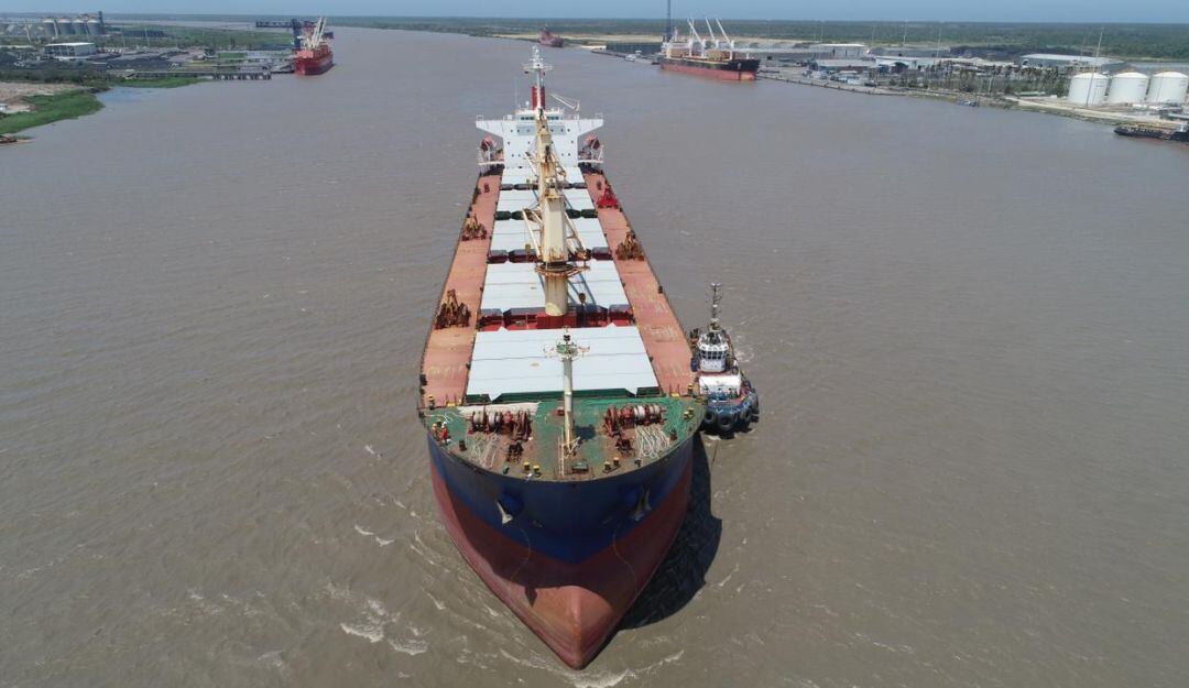 Canal de acceso al puerto de Barranquilla.