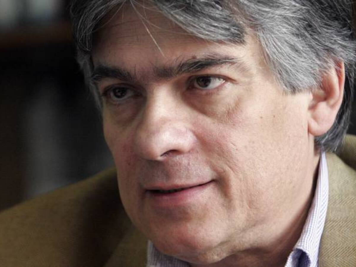 Ramiro Bejarano propone revocatoria general de altas Cortes