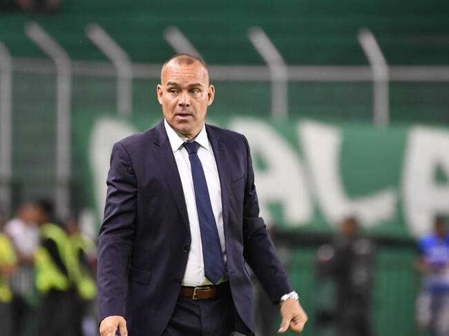 Rafael Dudamel calificó de “una guerra” el partido Cali vs Santa Fe por Liga Colombiana: esto dijo / Colprensa