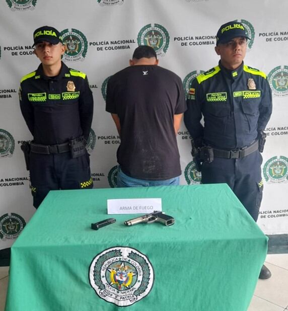 Capturado por porte ilegal en el corregimiento de Arauca. Foto: Policía Caldas.