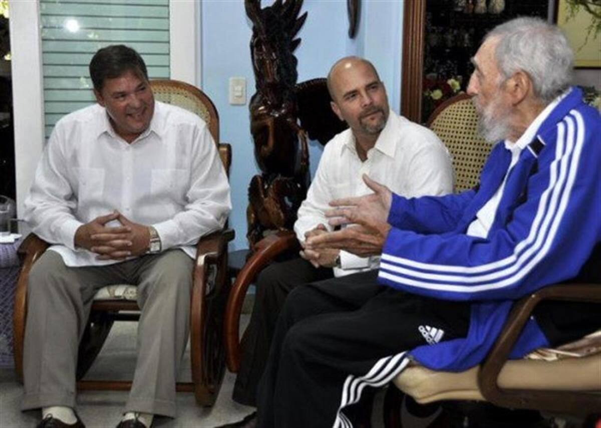 Encuentro entre Fidel Castro y 'Los Cinco'.