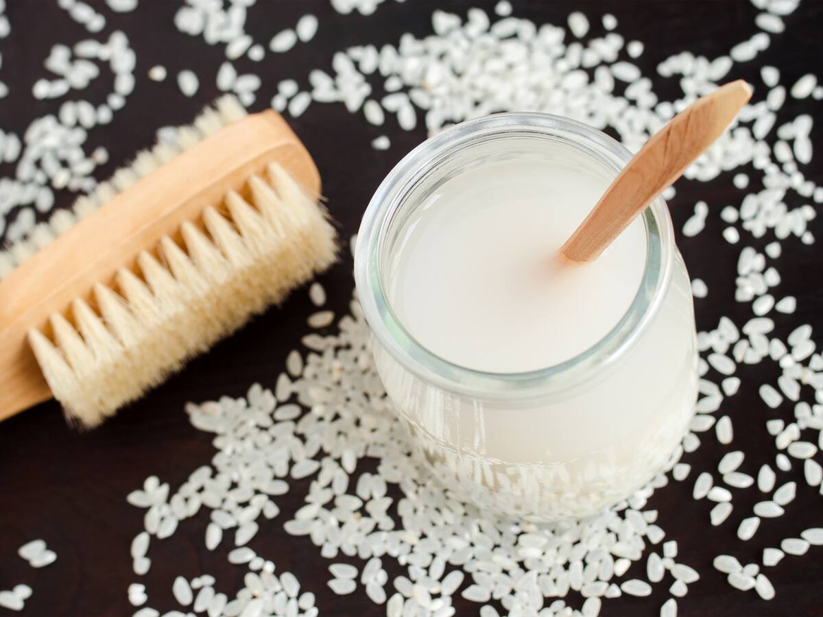 ¿Cómo usar el agua de arroz para eliminar manchas del rostro?