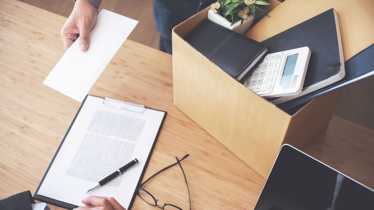 Casos en que puede haber despido con justa causa: Código de Trabajo ¿Qué le corresponde al empleado?