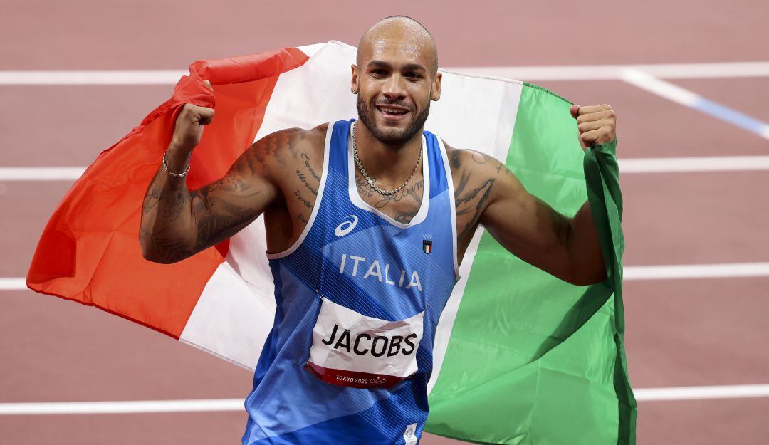 Lamont Marcell Jacobs ganó los 100 metros panos en los Olímpicos de Tokio 2020
