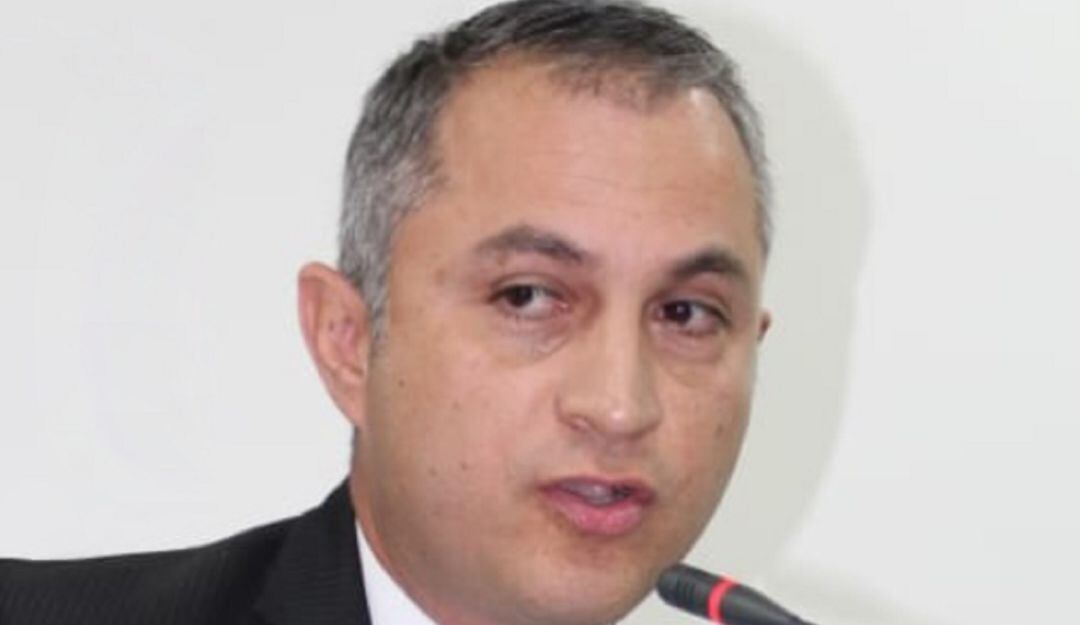 Frank Bedoya, gerente de la Fábrica de Licores. 