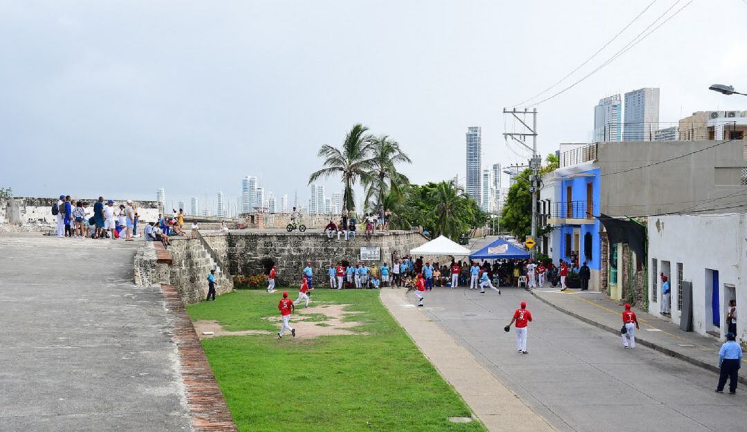 Esta práctica deportiva fue identificada como una manifestación cultural asociada a los baluartes de San José y de Santa Bárbara