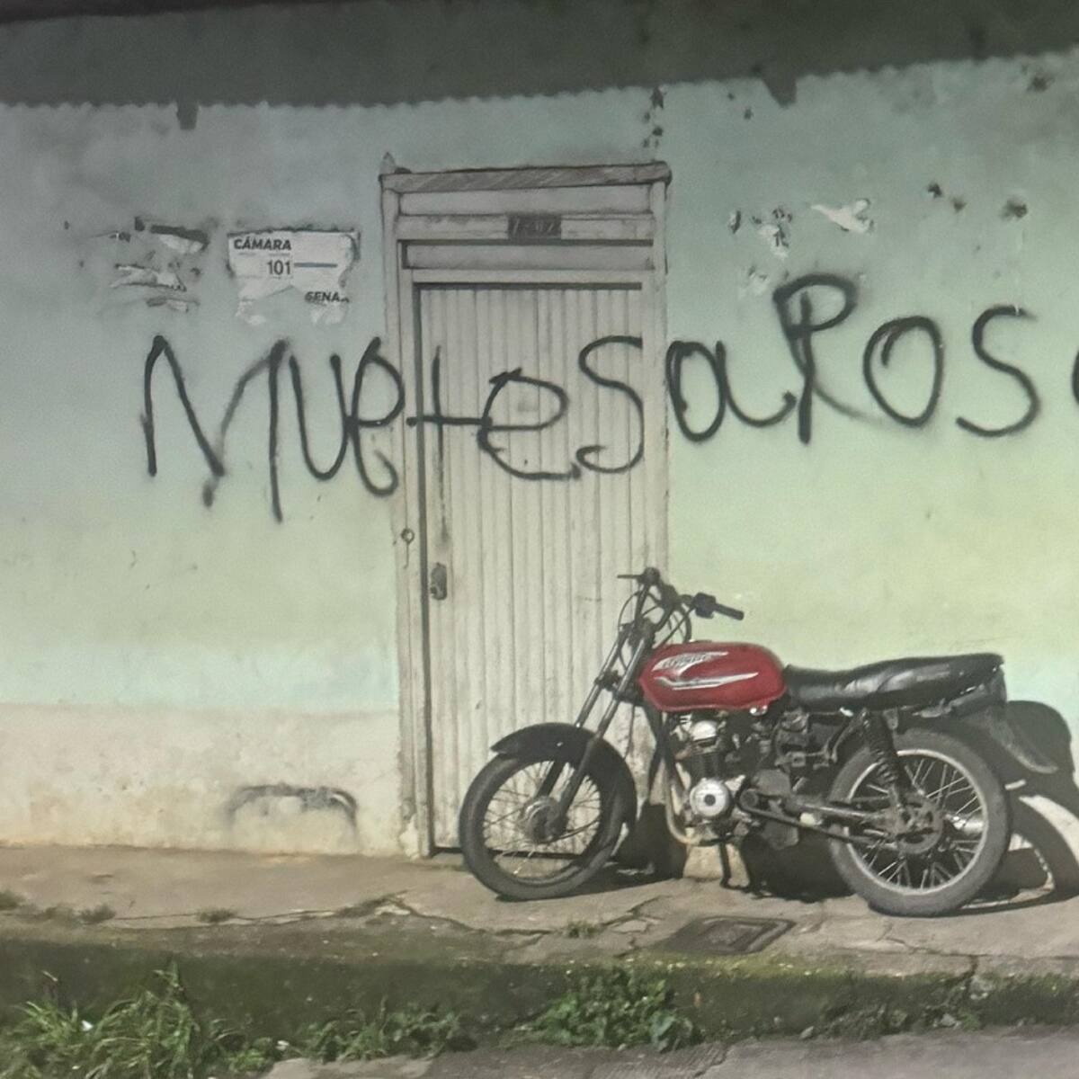 La población de Remedios sigue conviviendo con el terror y las intimidaciones de los ilegales