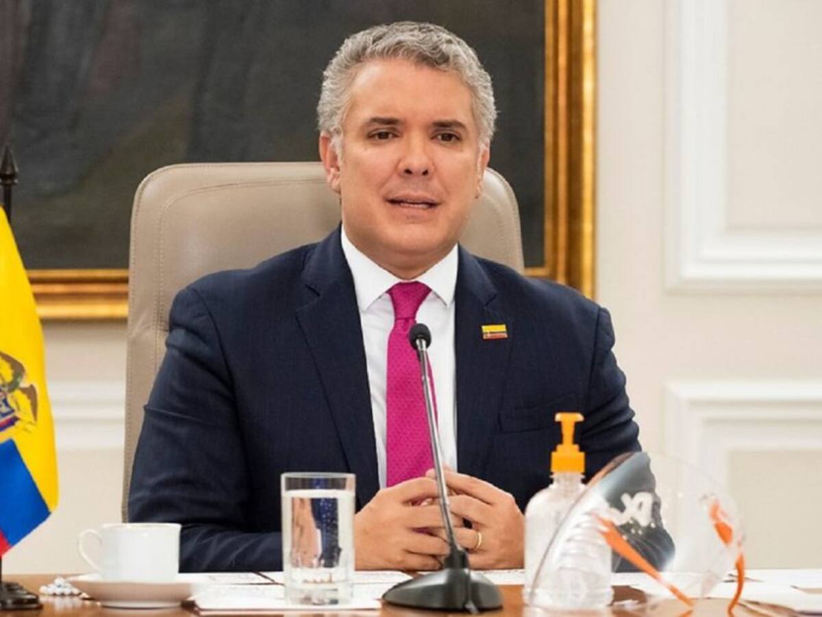 Duque firma una nueva emergencia económica