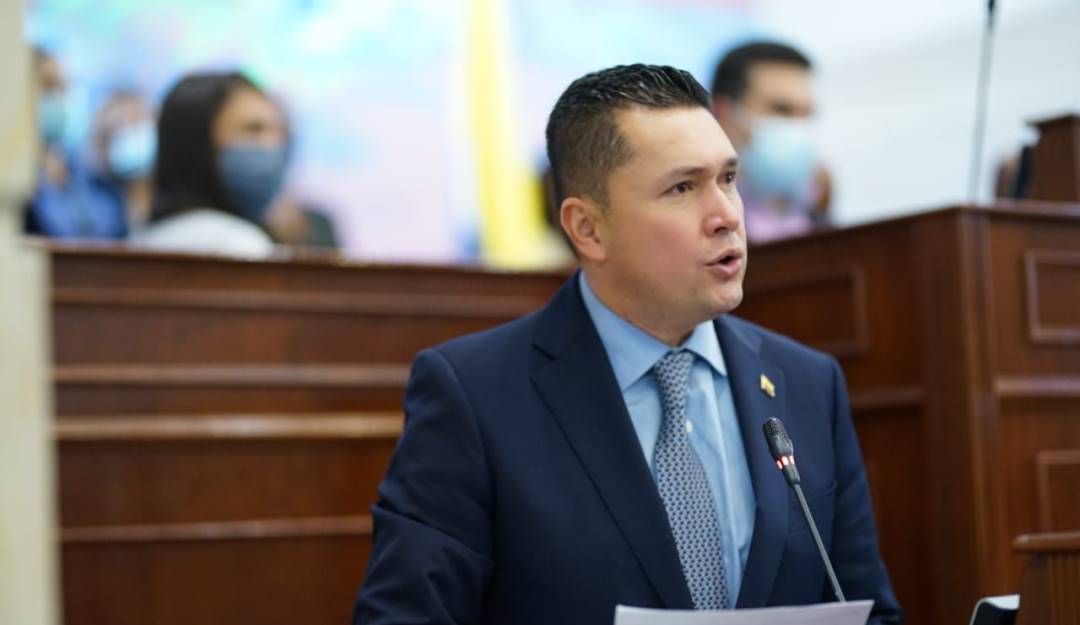 Exrepresentante Edwin Ballesteros, investigado por presunta corrupción en contratos- FOTO COLPRENSA