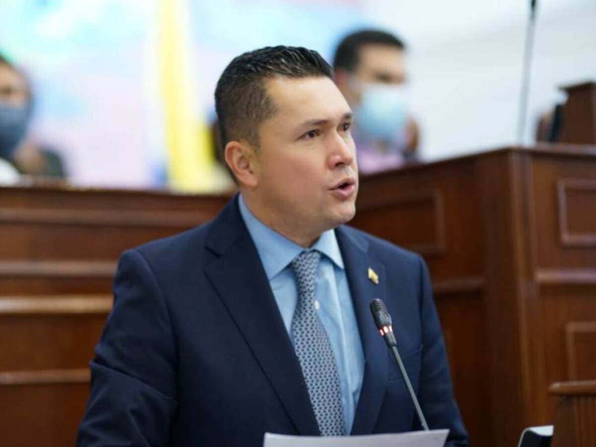 Investigación contra excongresista Edwin Ballesteros pasó a la Fiscalía