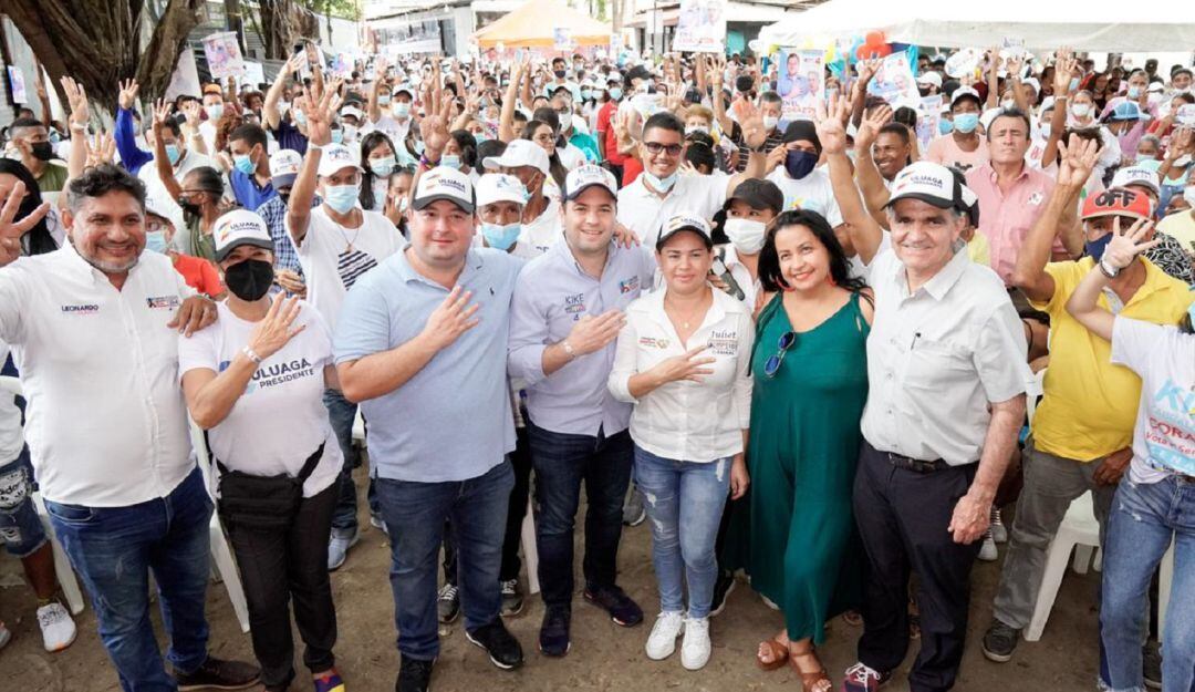 En el encuentro, Zuluaga se refirió al alza de precios y aseguró que de llegar a ser presidente otorgará créditos con tasas de interés de cero