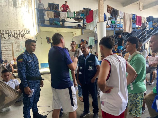 Operativos en la cárcel de Puerto Triunfo. Foto: cortesía Gobernación de Antioquia.