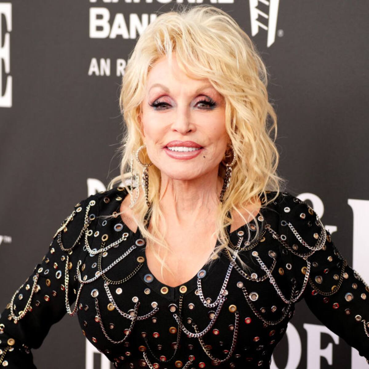 Representantes de Dolly Parton revelaron la causa de la muerte de la “Reina del Country”