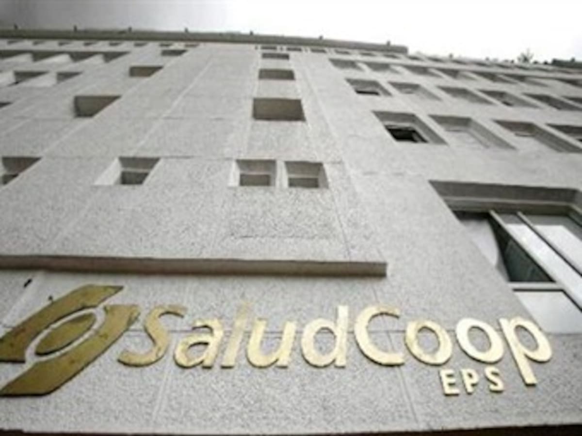 Saludcoop estudia vender sus hospitales para responder por 600.000 millones de pesos