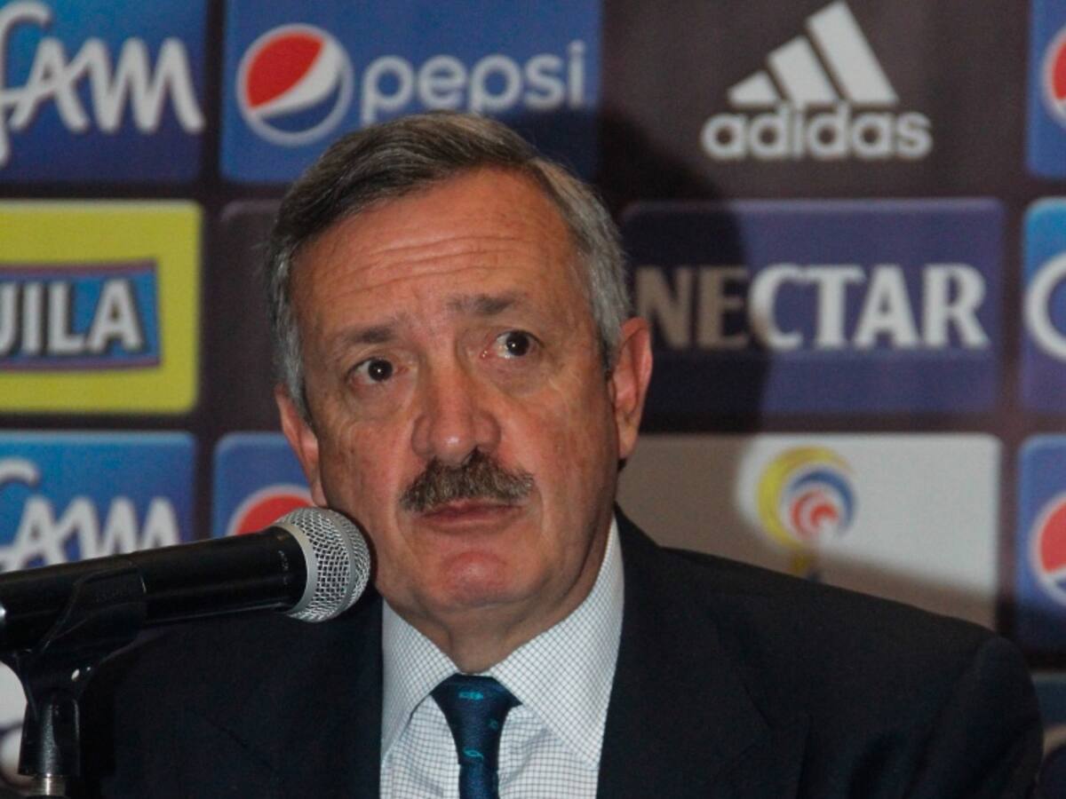 Buscaremos un técnico con experiencia en Copa Libertadores: Camacho