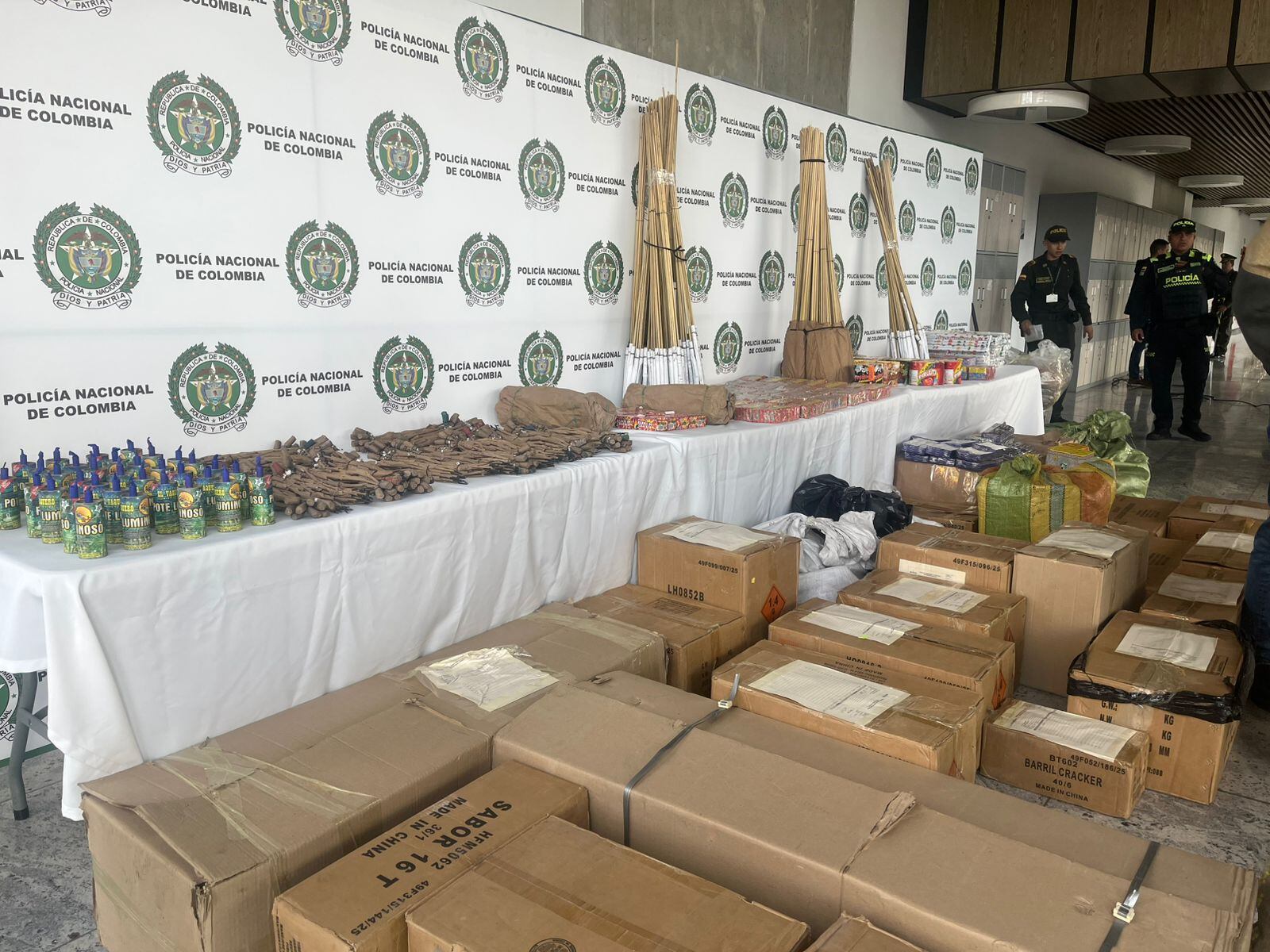 Autoridades incautaron 970 kilos de pólvora en la primera semana de diciembre. Foto: Caracol Radio.