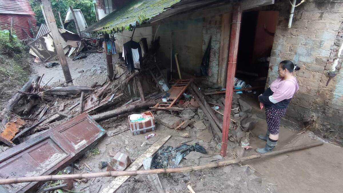Por lo menos 7 barrios y 3 veredas afectadas por inundaciones en Miraflores