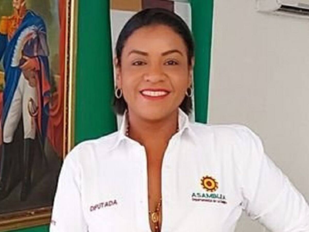 Lamento que las personas se sientan ofendidas por mi conducta: Diputada