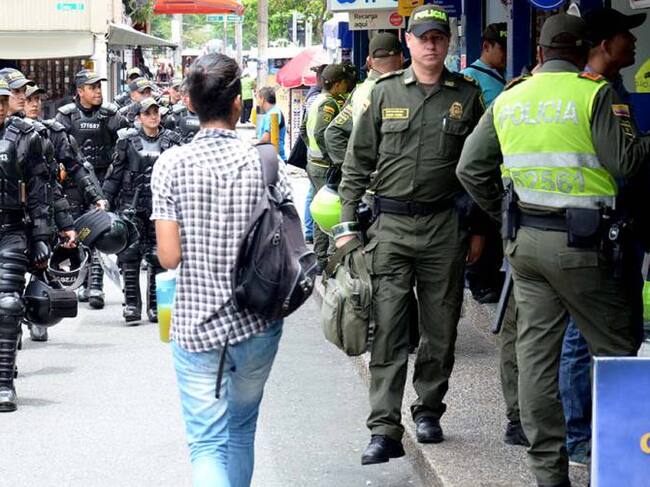La policía busca los responsables del asesinato.