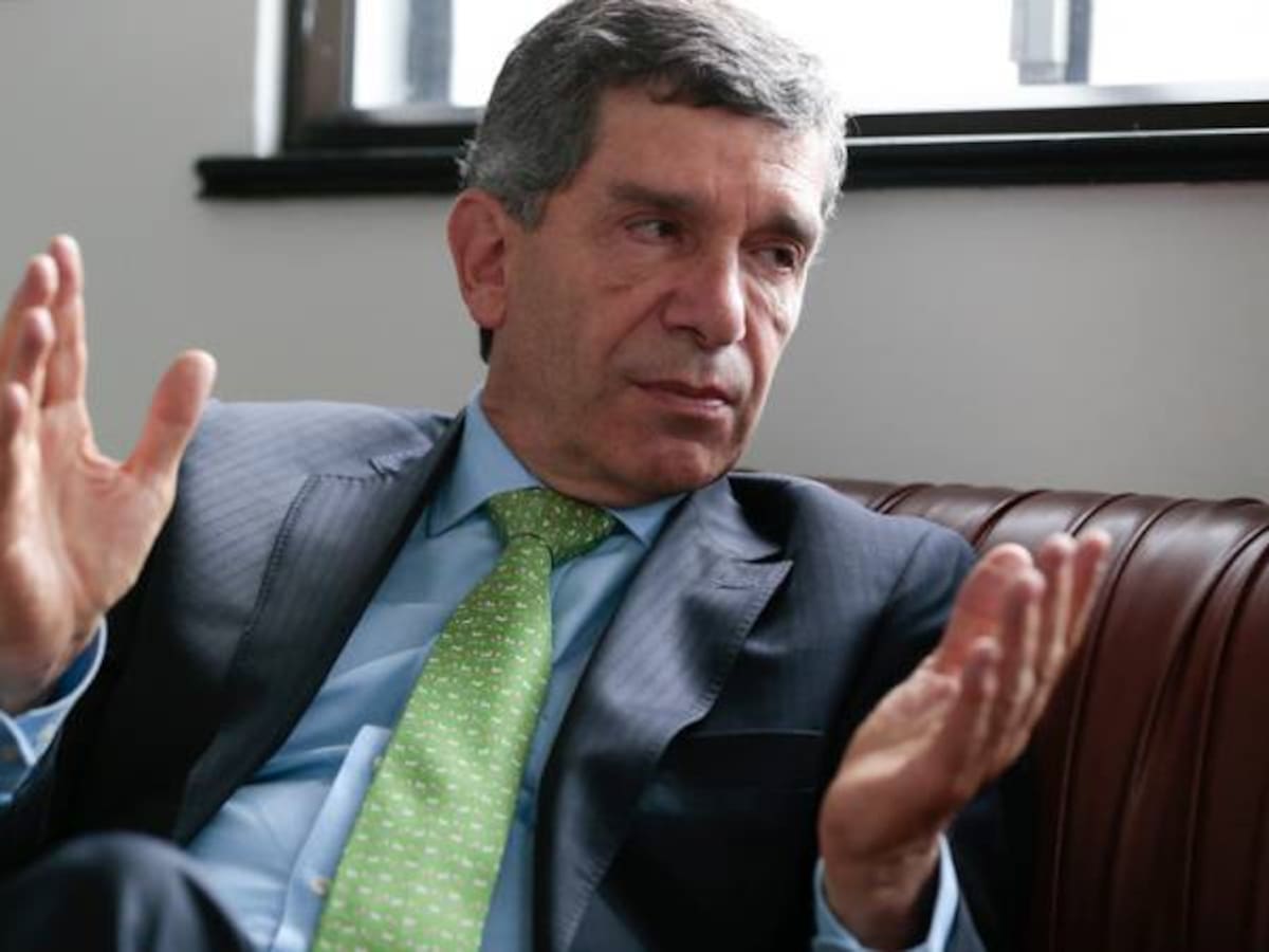 En clase hacía chistes y ahora me dicen que no tengo carisma: Rafael Pardo