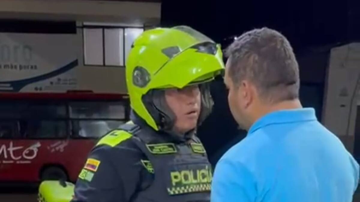 Diego Léon abogado amenazado por Policía en Armenia