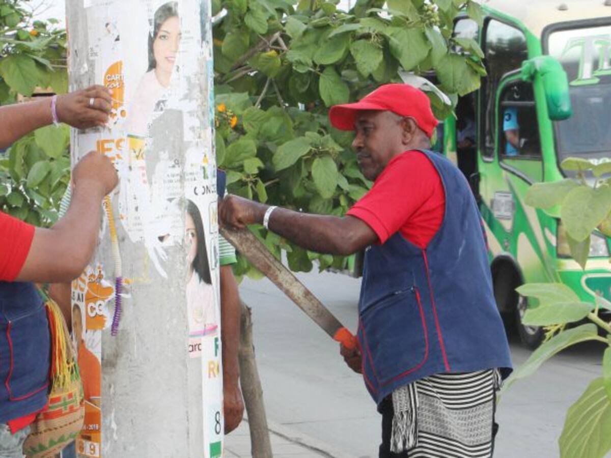 Alcaldía de Cartagena desmontó cerca de mil elementos de publicidad electoral
