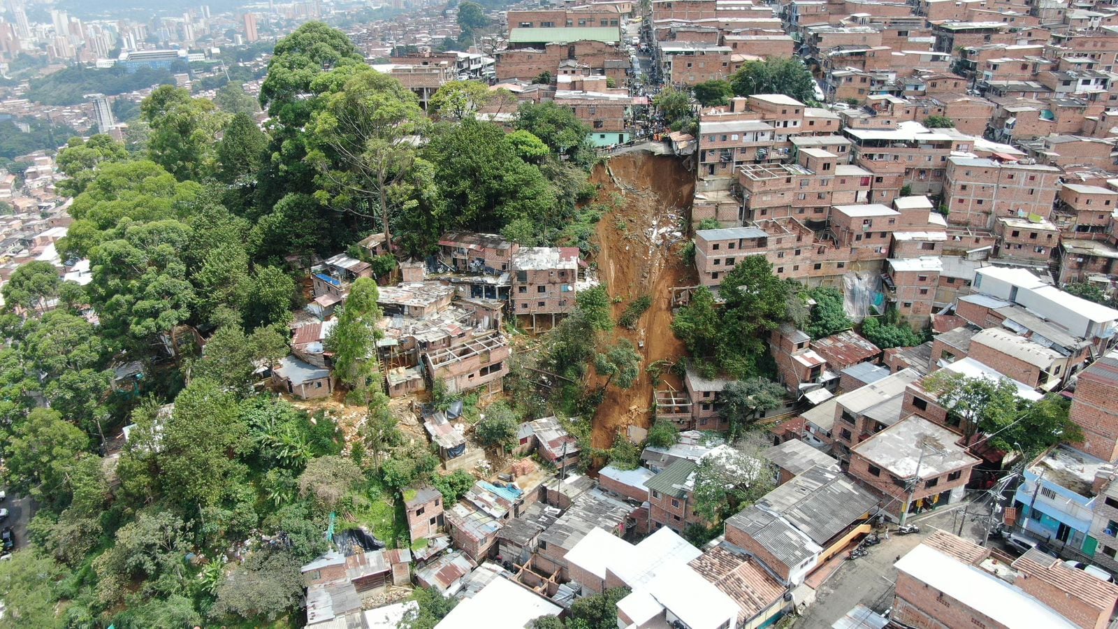 Deslizamiento de tierra en Villatina, Medellín. Foto: Alcaldía de Medellín.