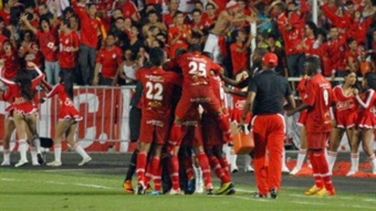 América gana y se suma al liderato del torneo de ascenso