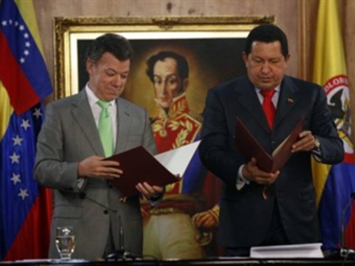 Santos busca ratificar TLC con Venezuela
