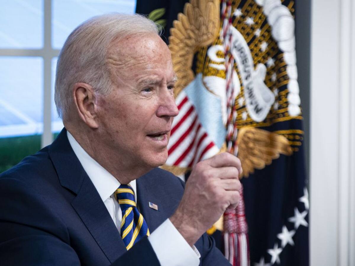 24 estados de EE.UU. amenazan con demandar orden que exige vacuna COVID-19