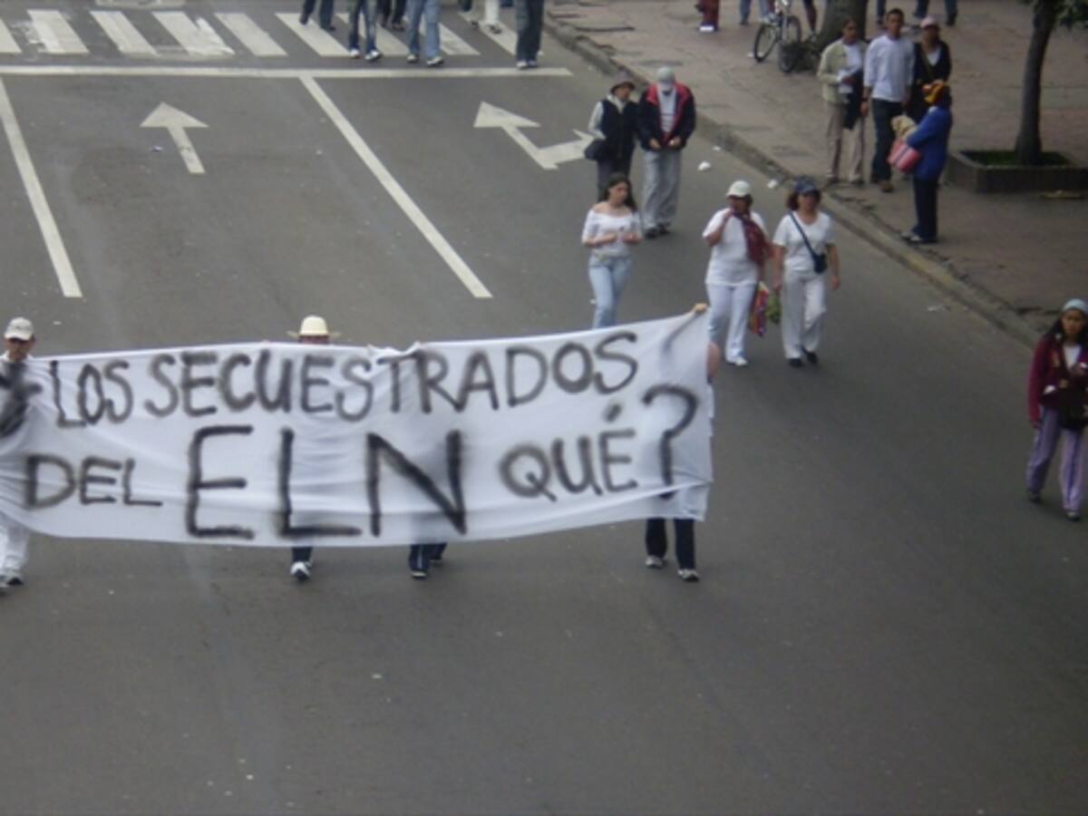 Víctimas reciben con optimismo anuncio del Eln sobre dejación de armas