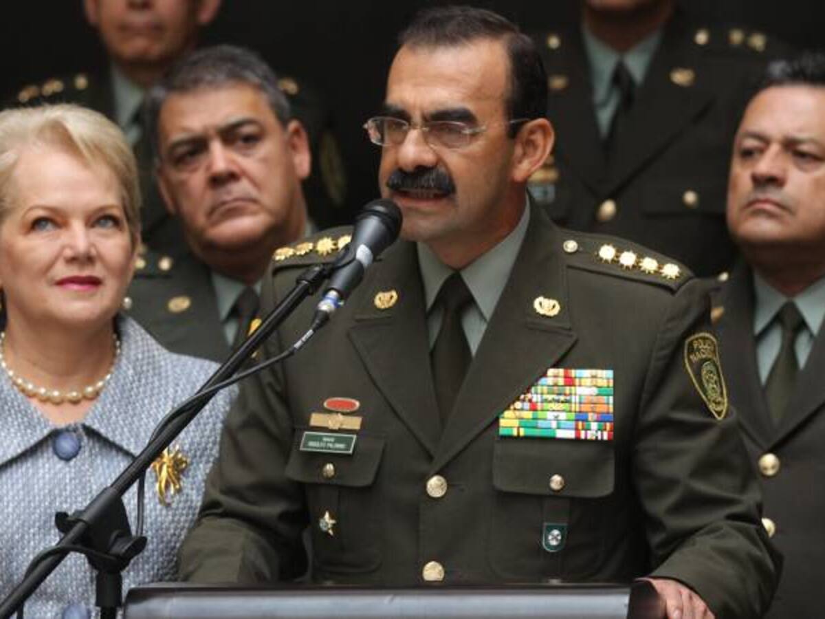 La situación jurídica del general (r) Palomino en Fiscalía y Procuraduría