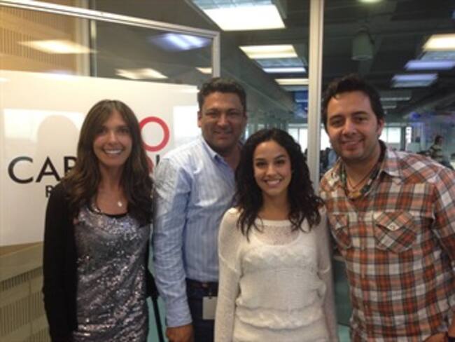 Ana María Estupiñan la joven Helenita Vargas en la Novela La Ronca de Oro