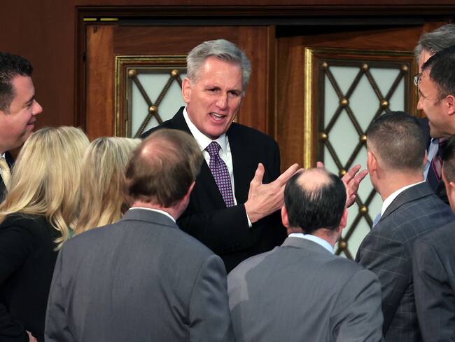 Cámara de EE.UU. estancada, se va a tercer día de votación para elegir orador