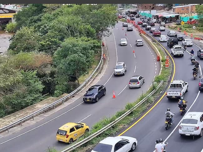 Vía Girardot - Bogotá