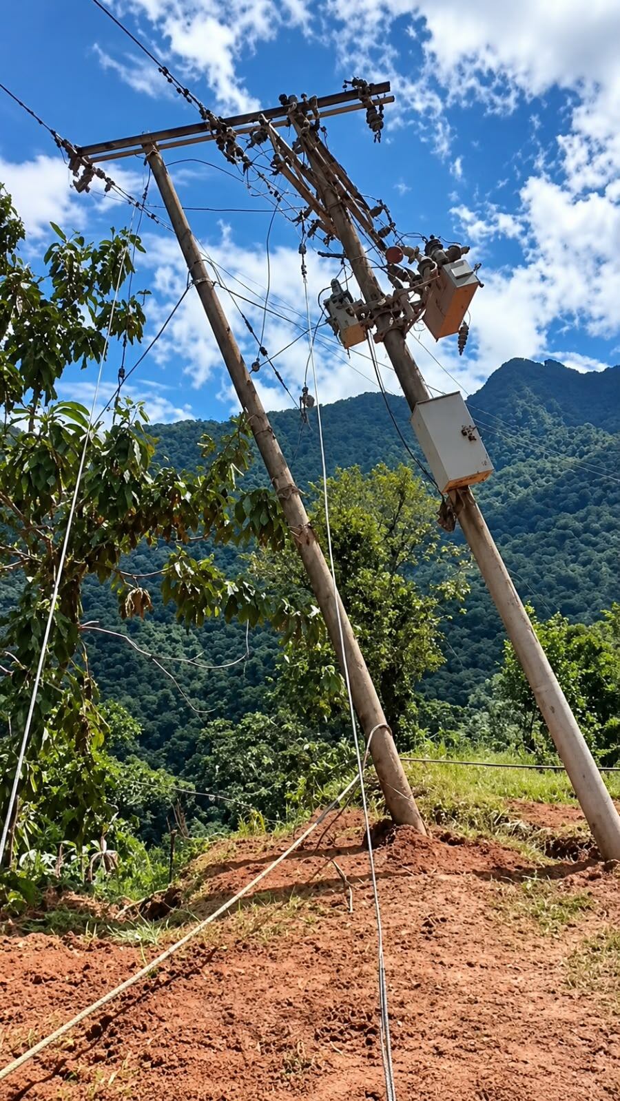 Más de 2.000 usuarios están sin energía tras enfrentamientos en El Tambo, Cauca. Foto: suministrada.