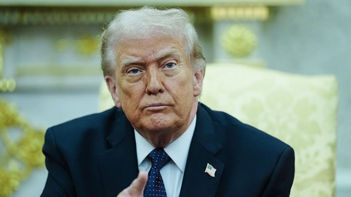 El presidente Donald Trump compró deuda de Netflix en medio de la lucha de Paramount por Warner Bros