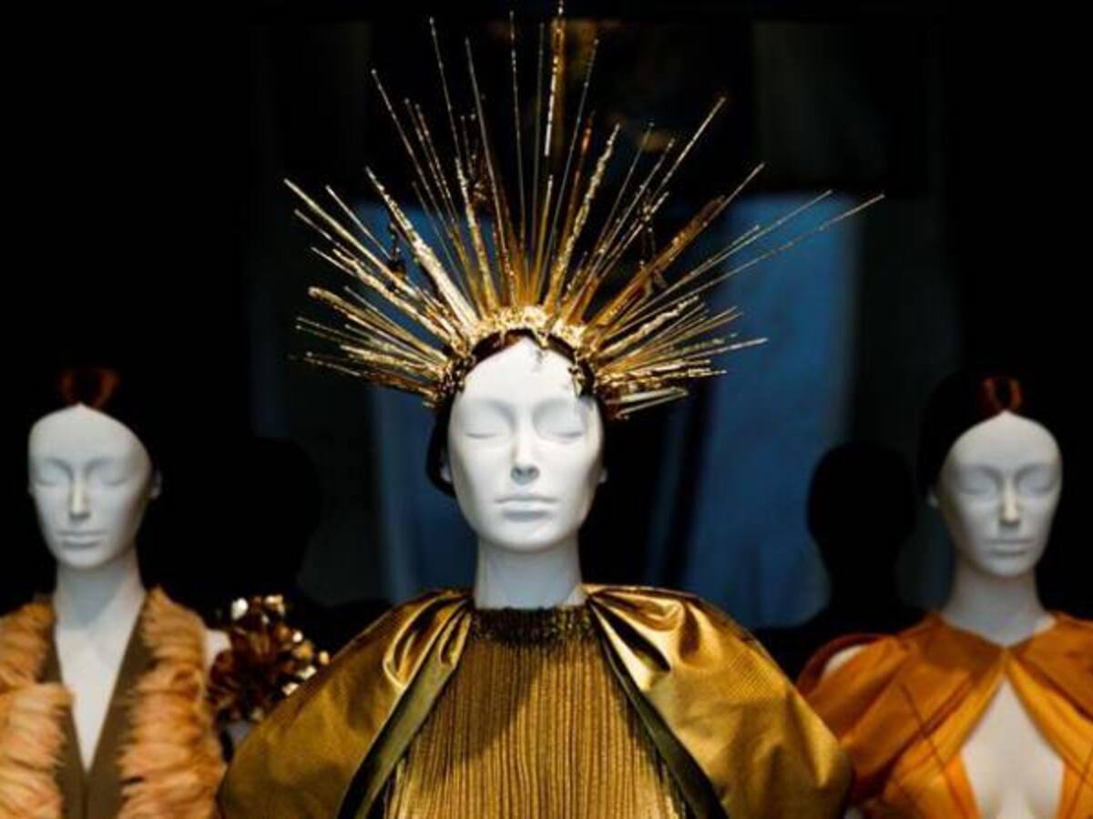 La exposición al catolicismo en la moda