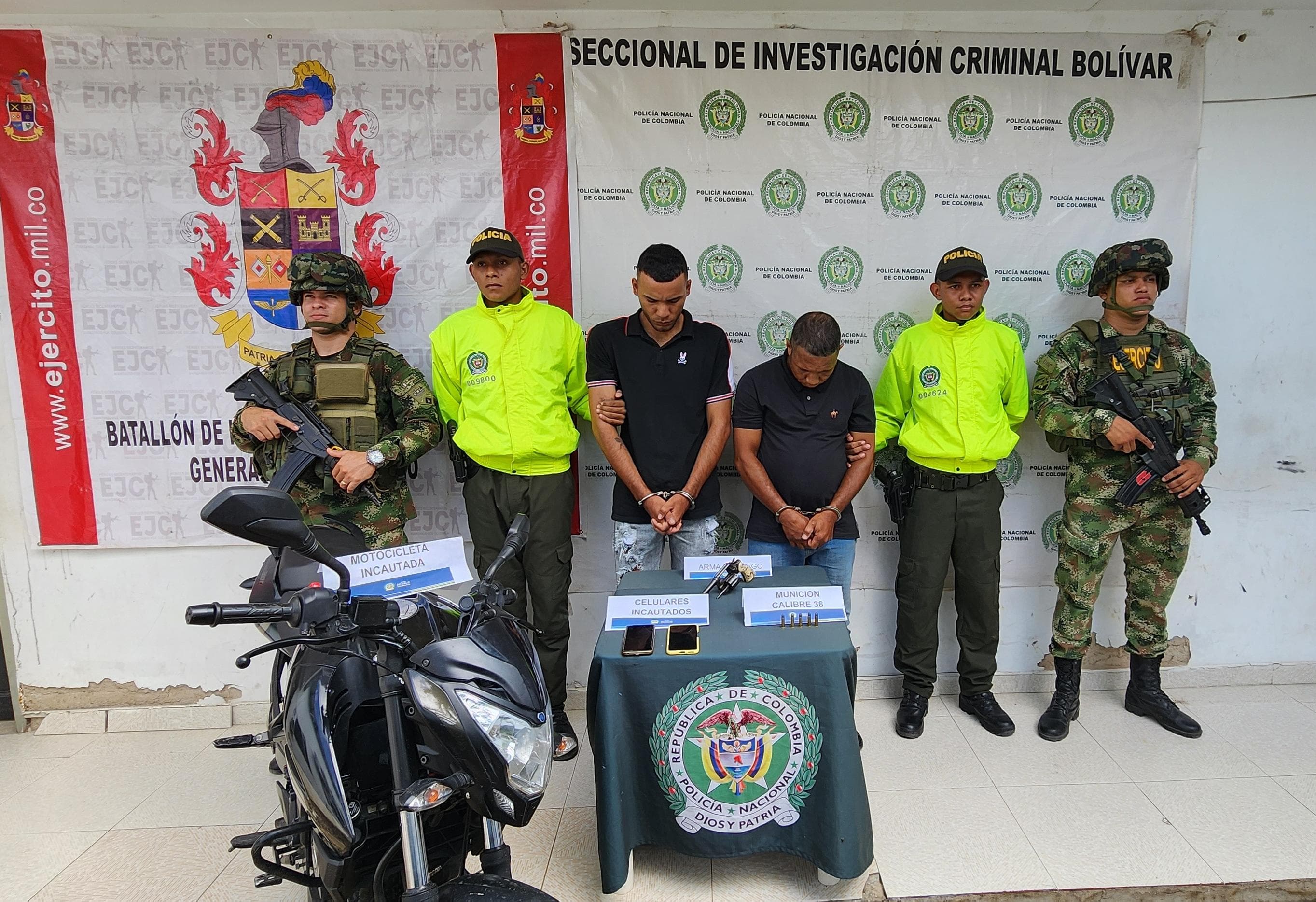 Capturan en flagrancia dos presuntos fleteros que pretendían cometer un hurto en Magangué