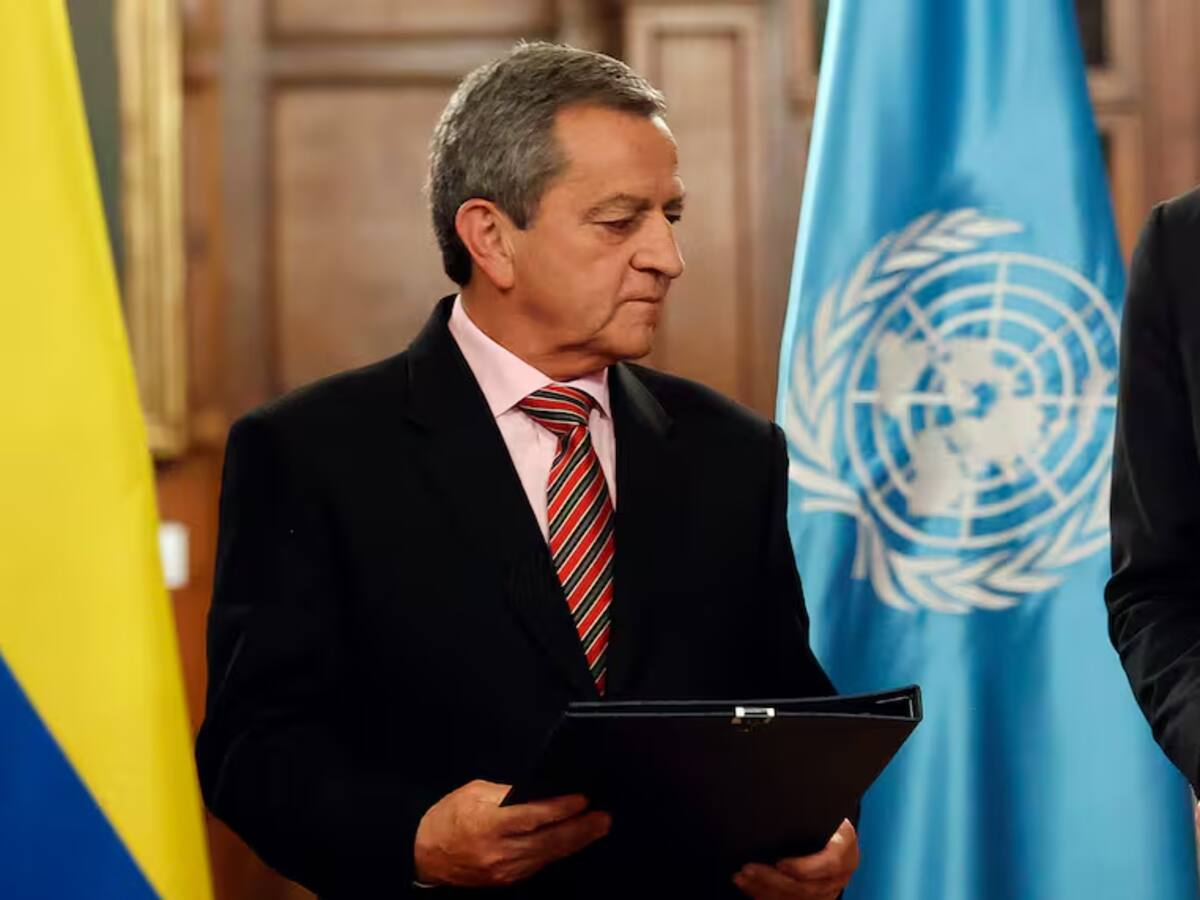 El problema es para Murillo que mantiene desierta licitación y no concreta: José Salazar