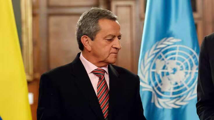 El problema es para Murillo que mantiene desierta licitación y no concreta: José Salazar