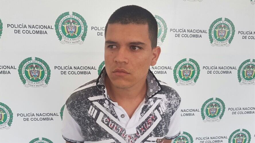 Fue capturado Juan David Zuluaga, alias René, presunto cabecilla de las redes de apoyo al terrorismo de la compañía Lucho Quintero del frente Manuel Vásquez Castaño del Eln. Foto: Policía