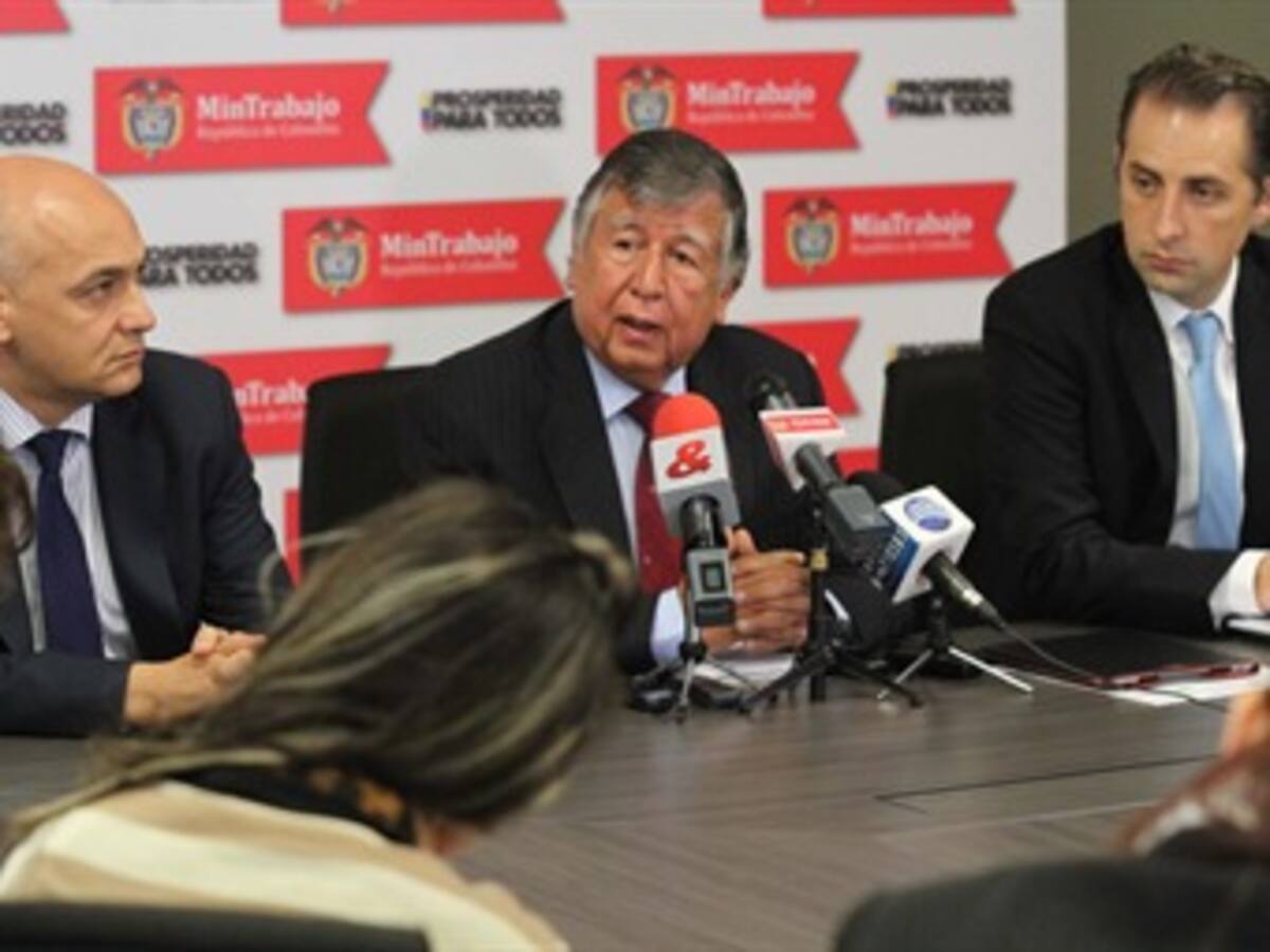 En medio de buen ambiente se inició negociación de salario mínimo para 2014